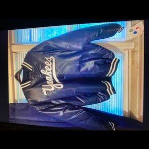 NY Yankees NWT baseball jacket